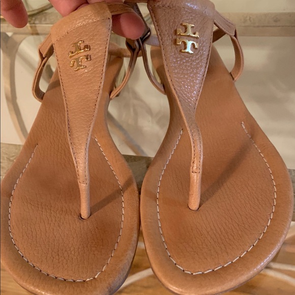 Tory Burch Shoes - Tory Burch Britton Tan Thong Logo Sandal